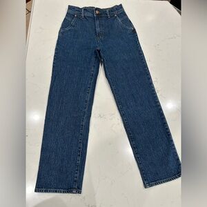 Madewell Women’s Straight Jeans in Deep Blue
The Perfect Vintage Straight Jeans